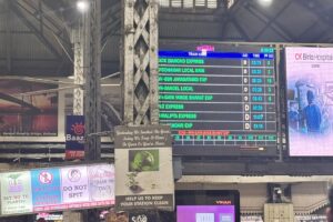 コルカタの駅4